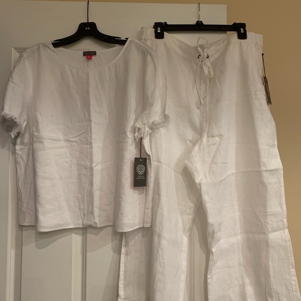 Vince Camuto - NEW white linen pants set